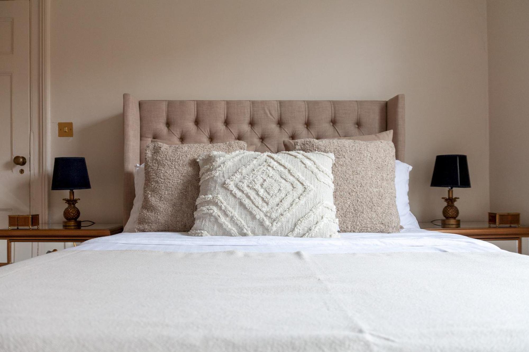 The New Cross Premier Rooms London Ngoại thất bức ảnh